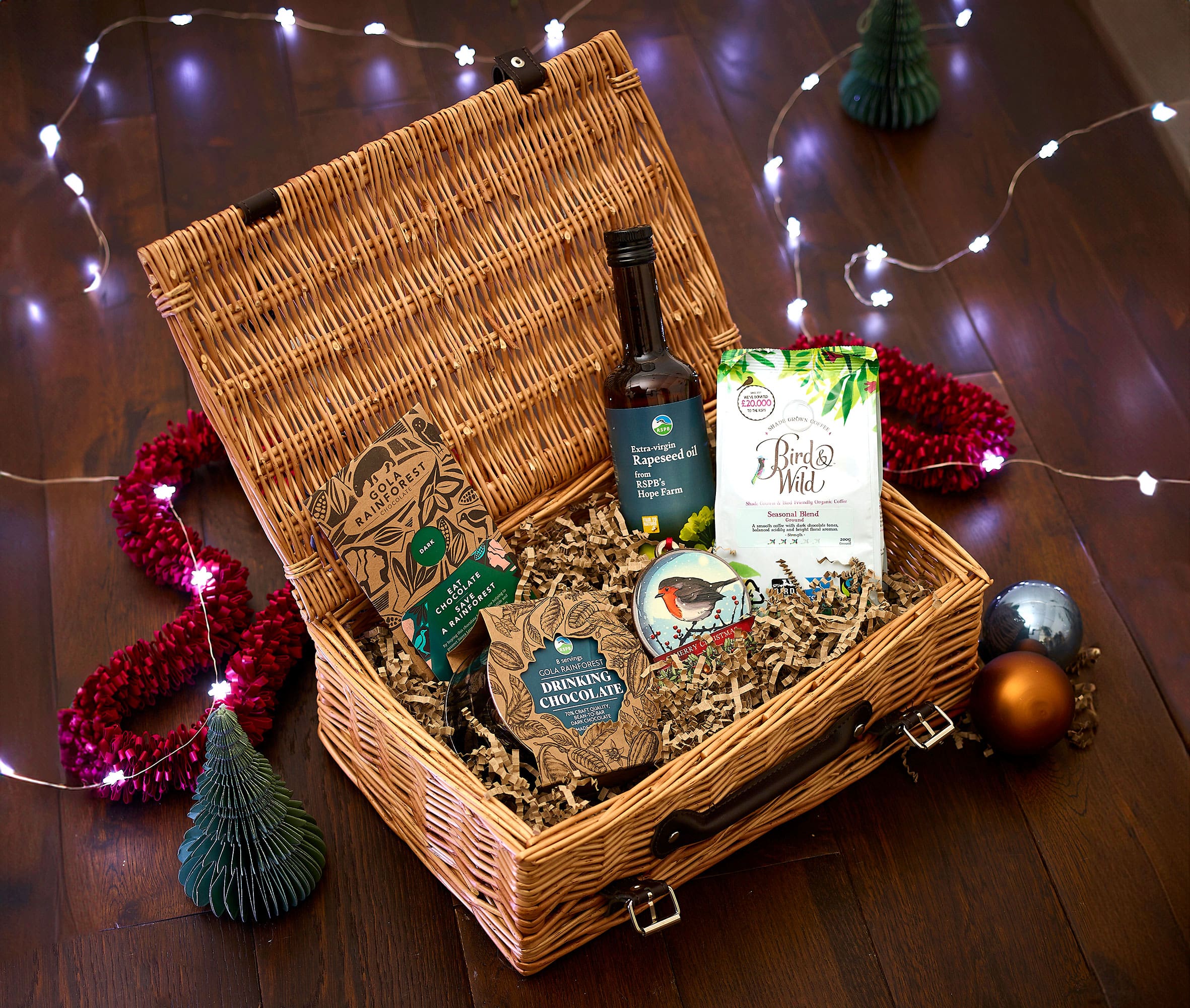 Best of RSPB sustainable Christmas gift hamper. Photo: RSPBshop.co.uk